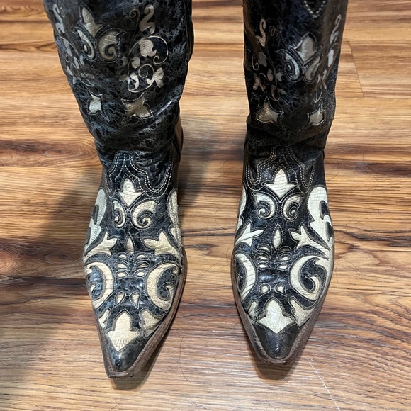 Corral Shoes - Vintage Corral Western Boots Bone Lizard Inlay Pointy Toe C2116 Women Size 8.5 M